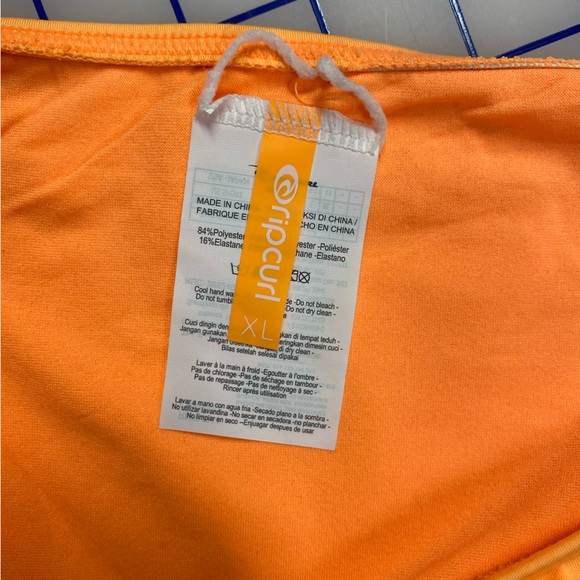RIP CURL Women’s Neon Orange Bikini Bottom - XL- Brand New (Tags on) - Picture 2 of 3